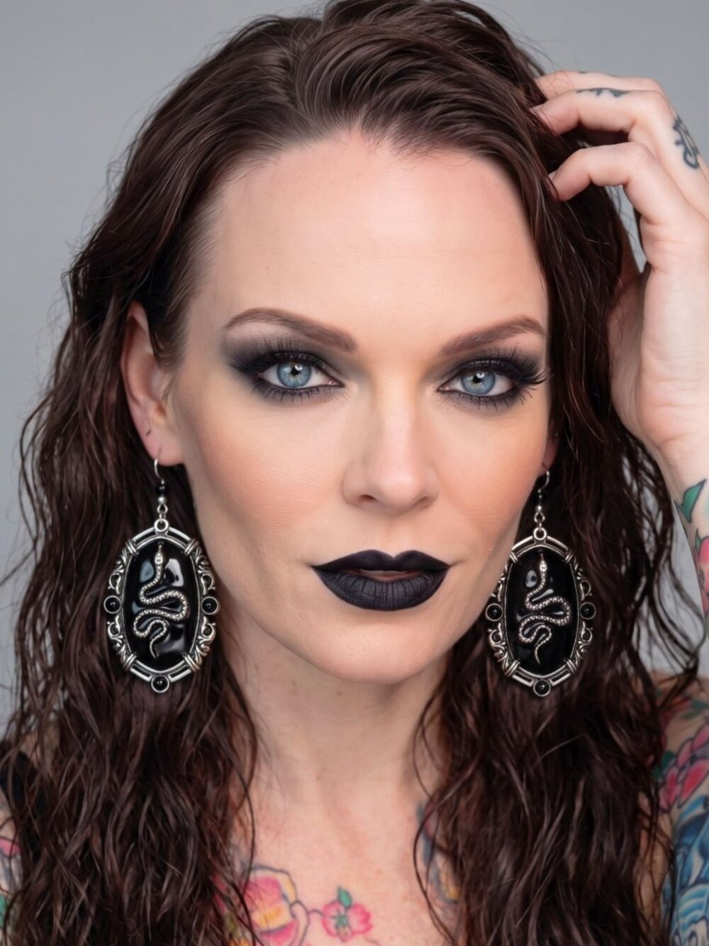 Killstar Kissing Eve Earrings Silver Gothic Occult Serpent Cameo Snake Drop NWT